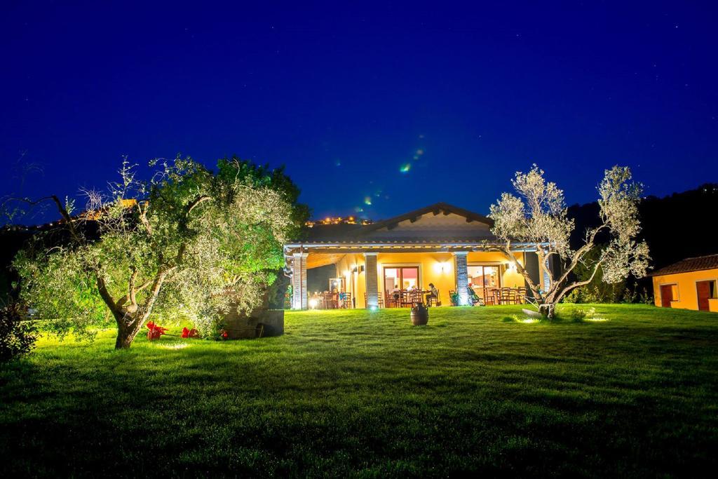 Agriturismo Mulin Di Mezzo Montefiascone Bagian luar foto