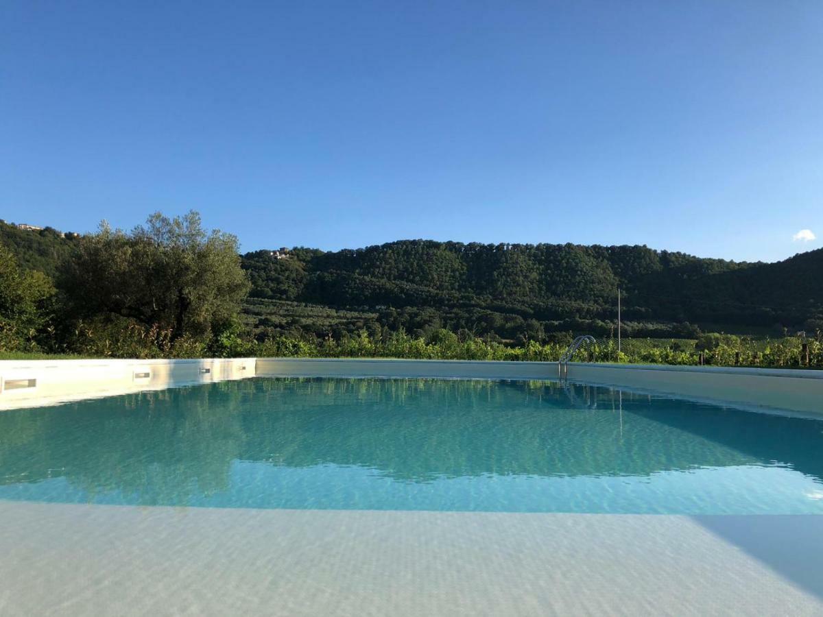 Agriturismo Mulin Di Mezzo Montefiascone Bagian luar foto